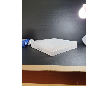 Đèn LED PANEL ốp trần viền trắng vuông( chóa nổi) 38W OTNV38W3